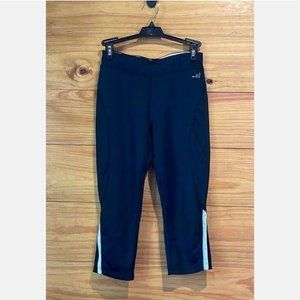 BCG Sz S Cute Activewear Capri Leggings /Pants Black w White & Gray Stripes